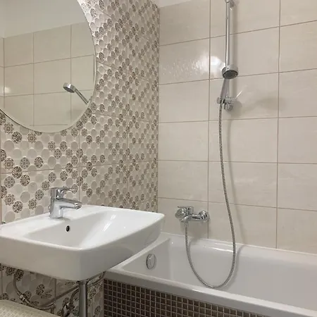 Egyetemvaros B. Apartman * Pecs